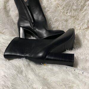Bamboo Boots Black Size 7 NEW/no tag 31/2 '' Heel